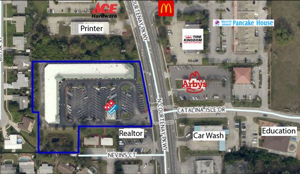 Emerald Plaza: 925 N Courtenay Pkwy, Merritt Island, FL 32953